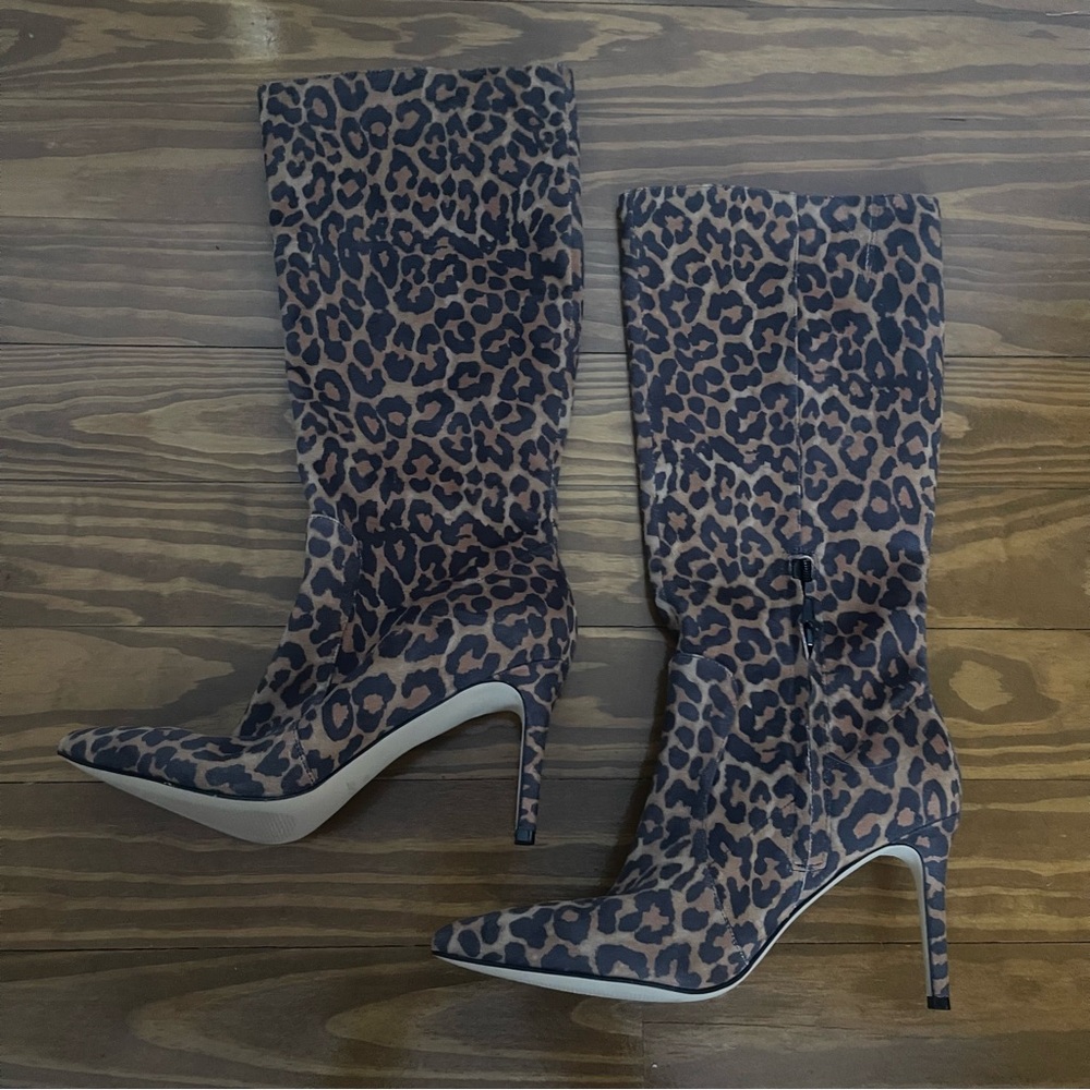 NWOT Nine West Cheetah Print Heeled Knee High Boots 8